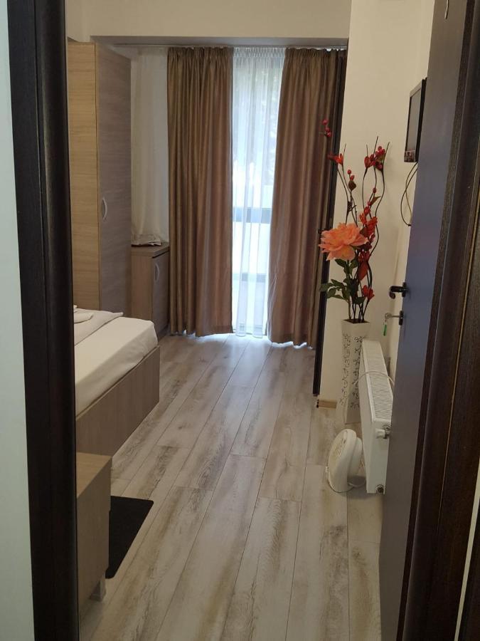 Hotel Babilon Bukarest Eksteriør billede