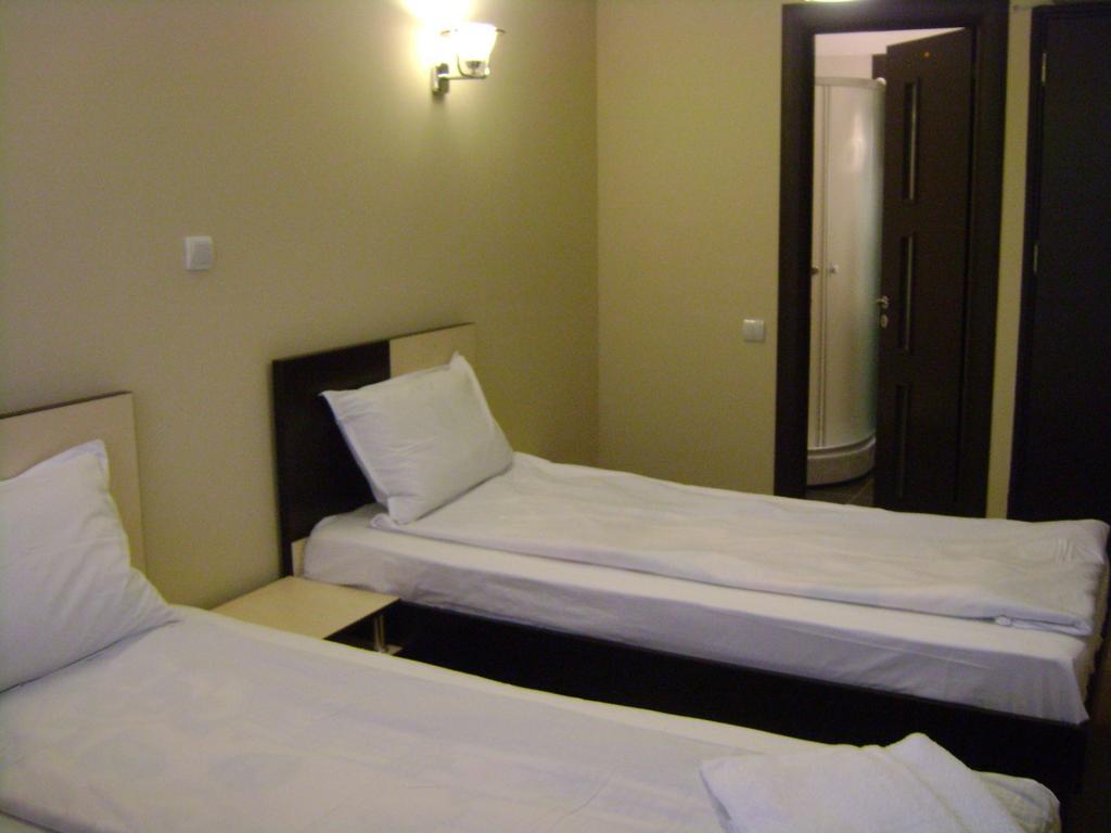 Hotel Babilon Bukarest Eksteriør billede
