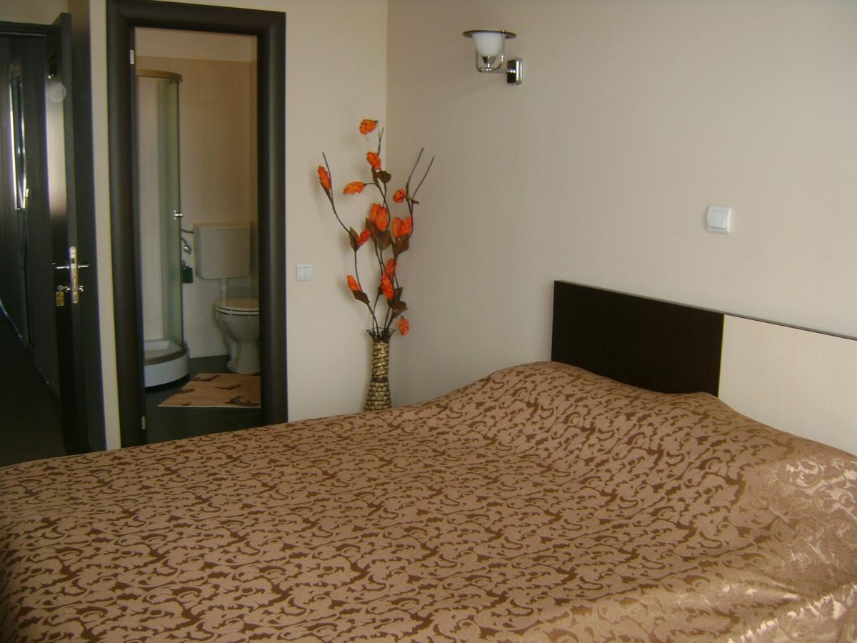 Hotel Babilon Bukarest Eksteriør billede
